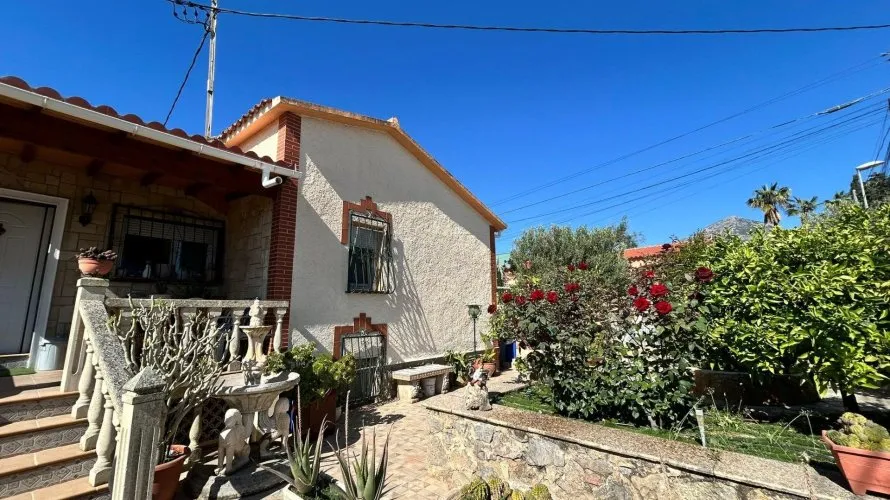 Apartamento de 4 dormitorios en La Nucia, Spain No. 1402 № 15