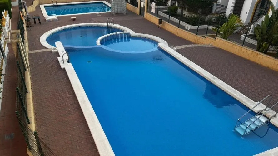 Apartamento de 3 dormitorios en Torrevieja, Spain No. 831 № 22