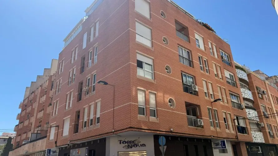 Apartamento de 2 dormitorios en Torrevieja, Spain No. 2866 № 15