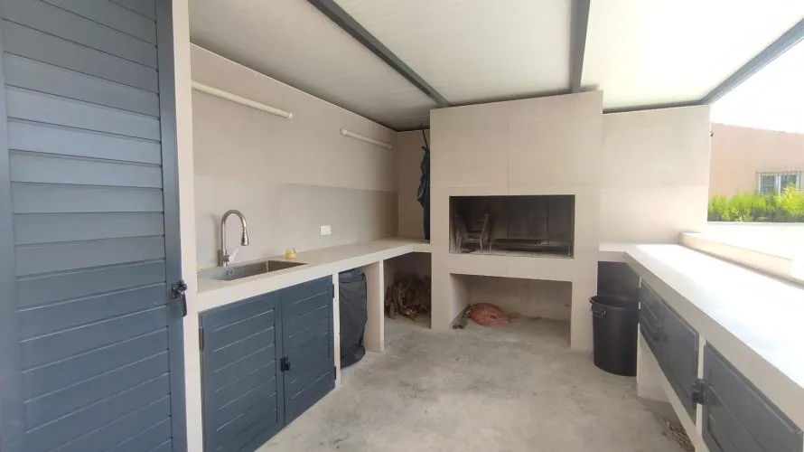 Villa de 5 dormitorios en Alicante, Spain No. 1590 № 14