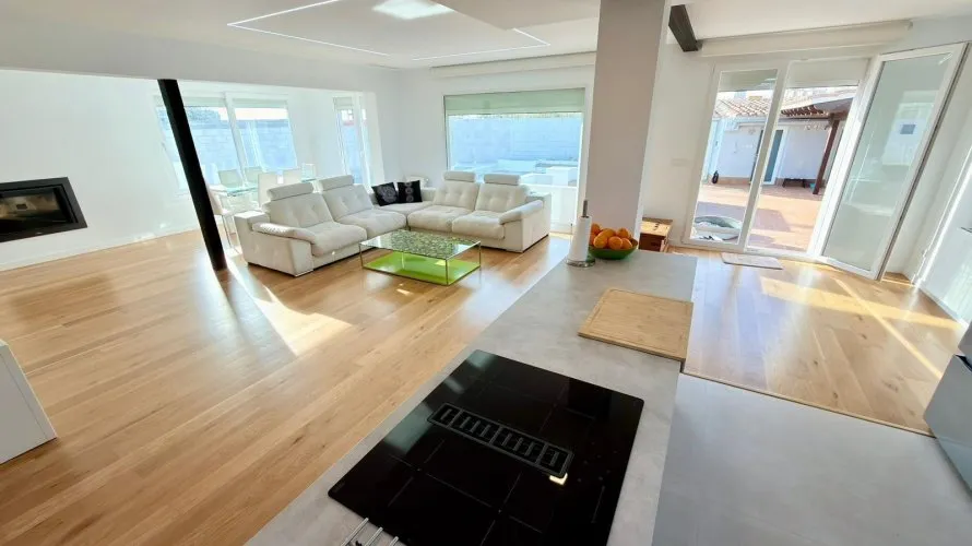 Apartamento de 3 dormitorios en El Campello, Spain No. 1069 № 15