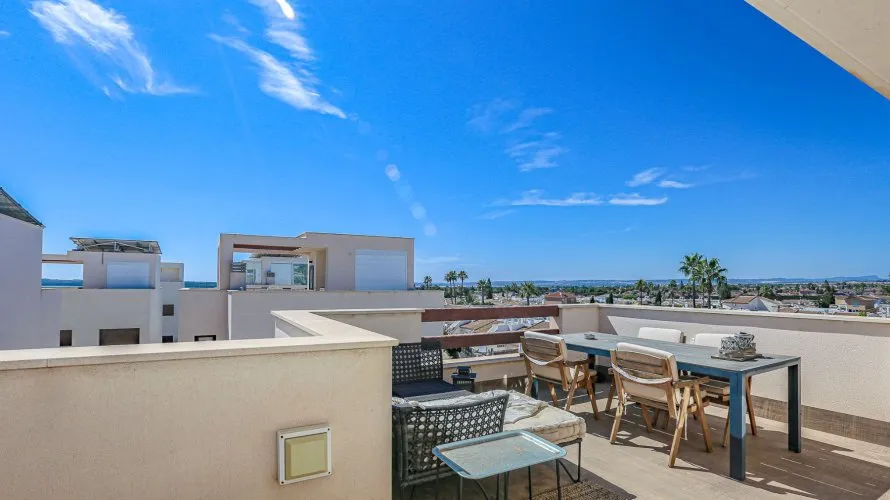 Villa de 101m² en Ciudad Quesada, Spain No. 1121 № 2