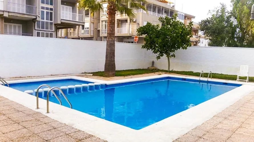 Apartamento de 51m² en Torrevieja, Spain No. 2786 № 1