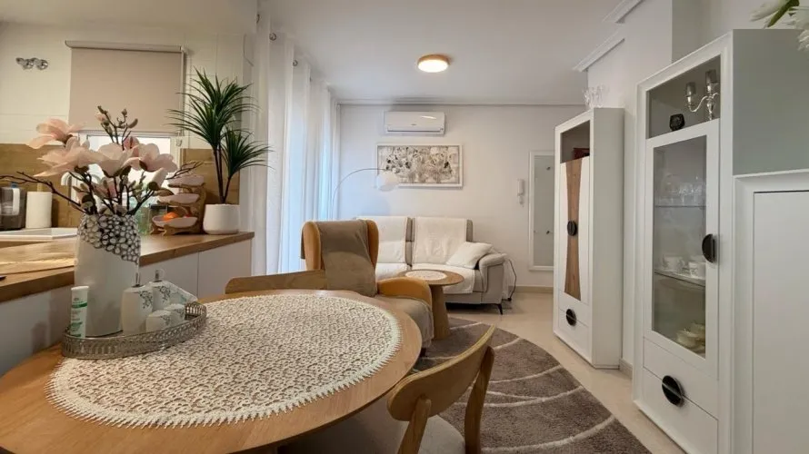 Apartamento de 3 dormitorios en Torrevieja, Spain No. 2878 № 14