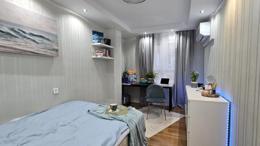Apartamento de 3 dormitorios en Torrevieja, Spain No. 97 № 2