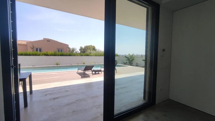 Villa de 5 dormitorios en Alicante, Spain No. 1590 № 4