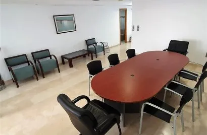 Oficina de 126m² en Alicante, Spain No. 302