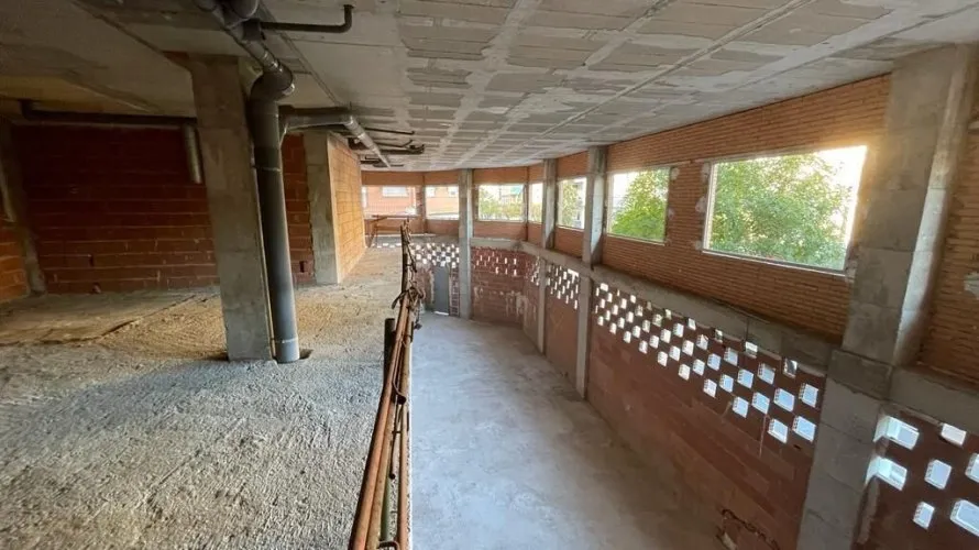 Propiedad comercial de 200m² en Alicante, Spain No. 519 № 2