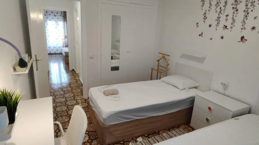 Apartamento de 3 dormitorios en Alicante, Spain No. 2747 № 25