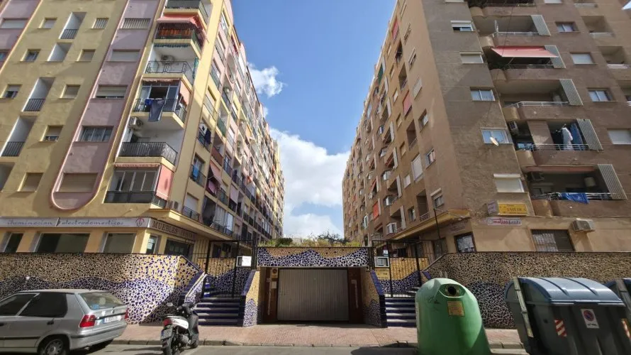 Apartamento de 3 dormitorios en Torrevieja, Spain No. 2976