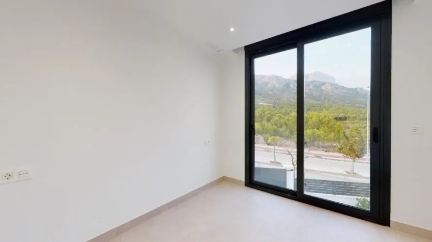 Apartamento de 4 dormitorios en La Alberca, Spain No. 382 № 6