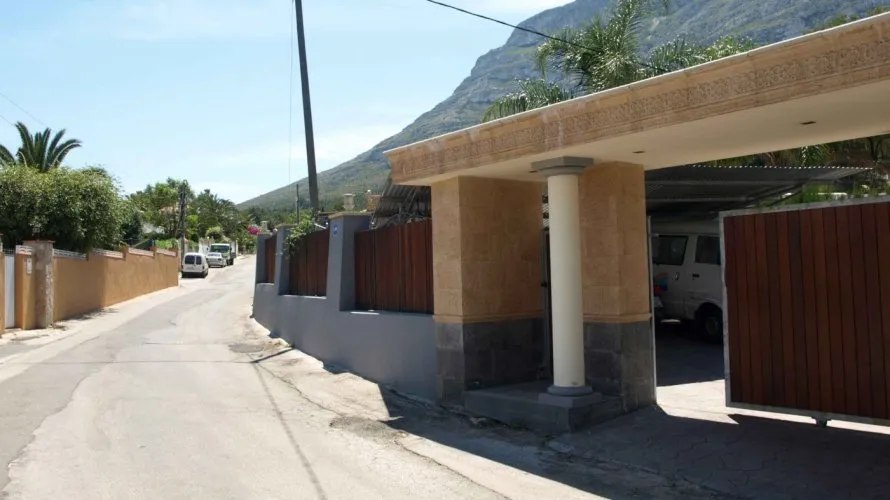 Villa de 11 dormitorios en Dénia, Spain No. 299 № 27
