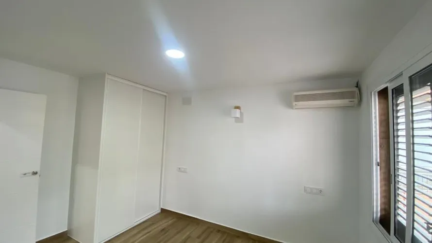 Apartamento de 3 dormitorios en Torrevieja, Spain No. 141 № 16