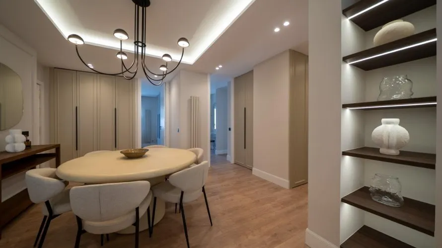 Apartamento de 3 dormitorios en Madrid, Spain No. 1083 № 12