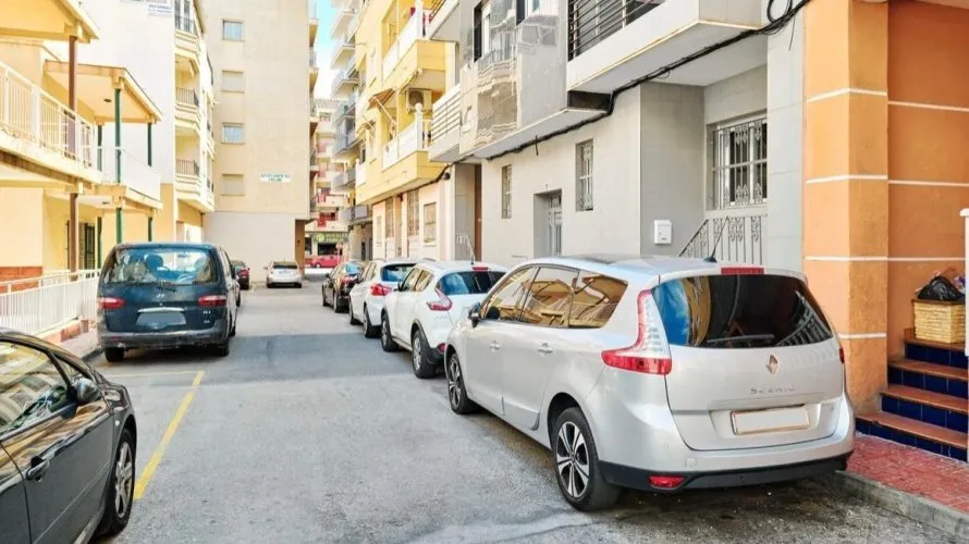 Apartamento de 75m² en Torrevieja, Spain No. 1406 № 6