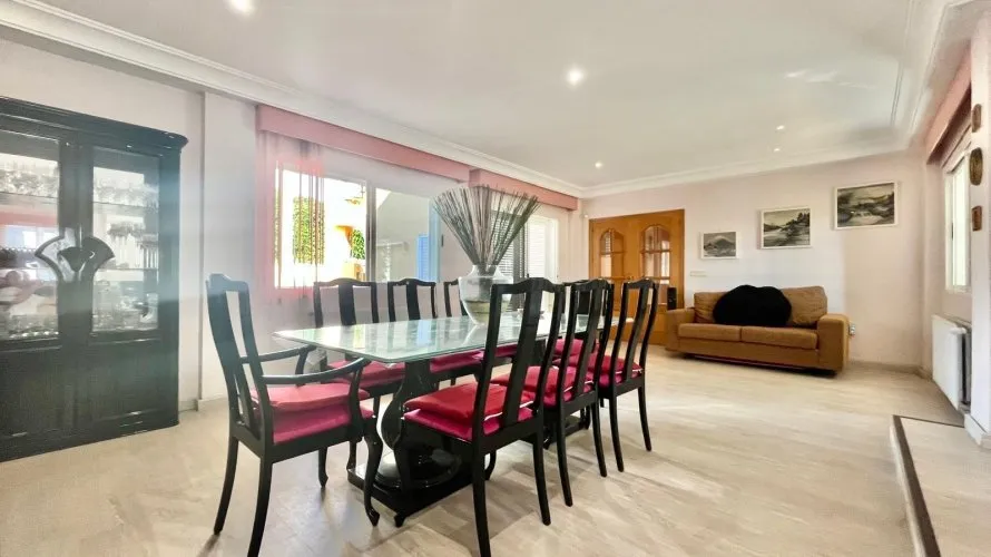 Villa de 4 dormitorios en Torrevieja, Spain No. 234 № 20