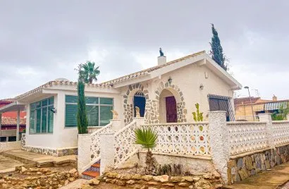 Villa de 3 dormitorios en Los Balcones, Spain No. 659