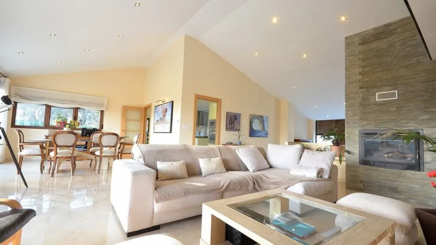 Apartamento de 5 dormitorios en Albacete, Spain No. 1298 № 9