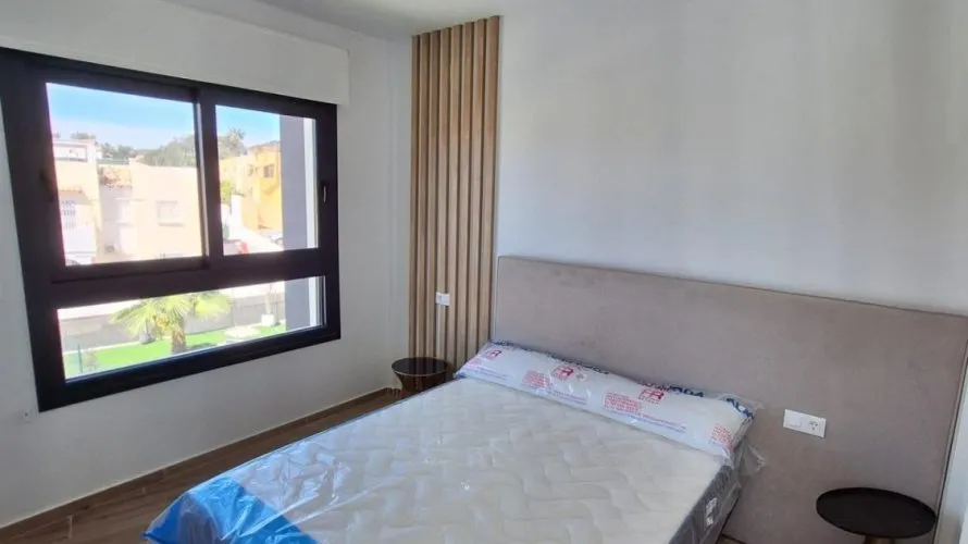 Apartamento de 2 dormitorios en Villamartin, Spain No. 575 № 16