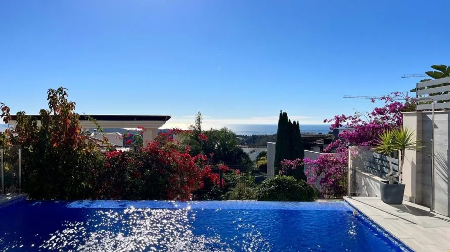 Villa de 3 dormitorios en Finestrat, Spain No. 490 № 2
