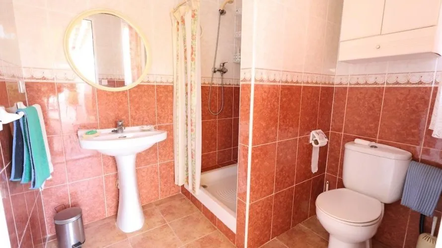 Apartamento de 5 dormitorios en Alicante, Spain No. 981 № 15