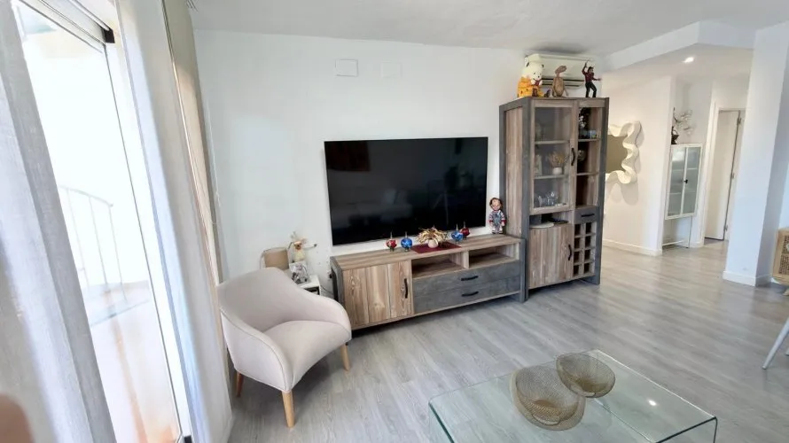 Apartamento de 2 dormitorios en Finestrat, Spain No. 950 № 18