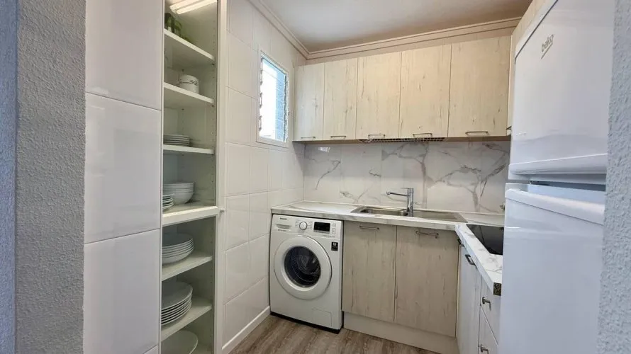 Apartamento de 1 dormitorio en Torrevieja, Spain No. 2837 № 9
