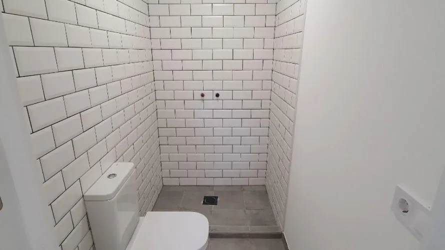 Oficina de 102m² en Alicante, Spain No. 2709 № 9