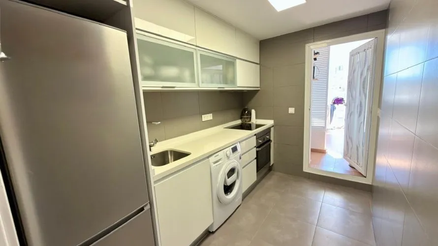 Apartamento de 2 dormitorios en Finestrat, Spain No. 950 № 14