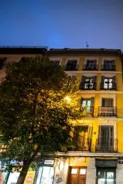 Apartamento de 3 dormitorios en Madrid, Spain No. 602