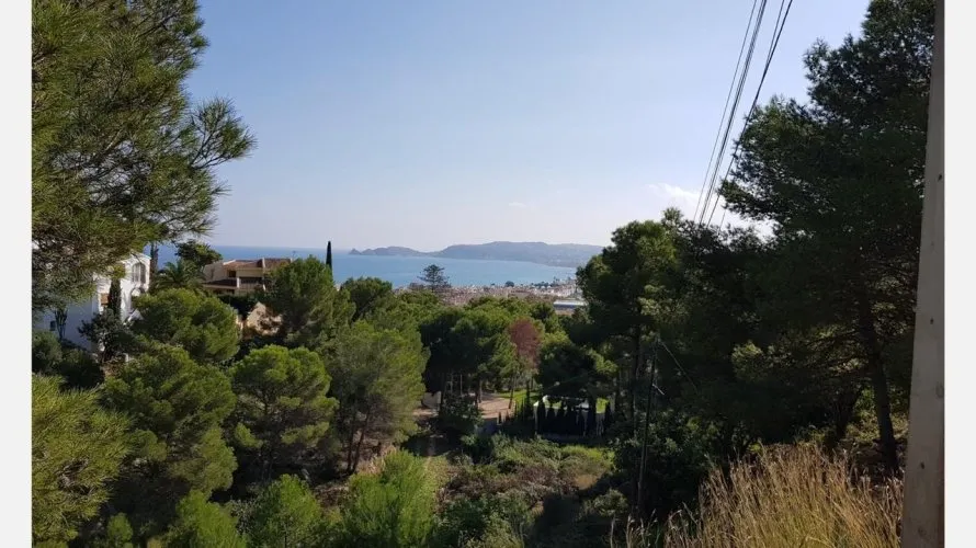 Parcela de en Jávea, Spain No. 611 № 1