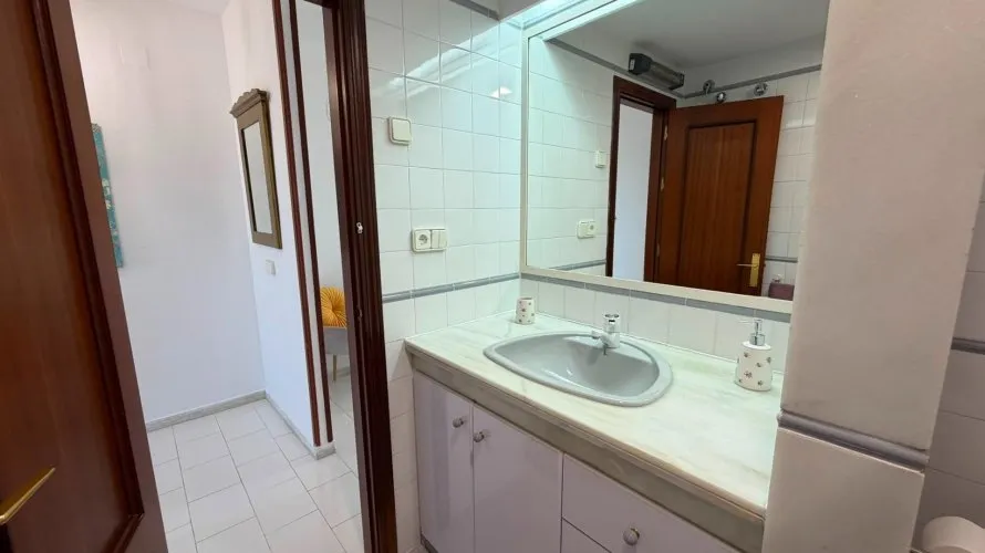 Apartamento de 1 dormitorio en Torreblanca, Spain No. 2965 № 1