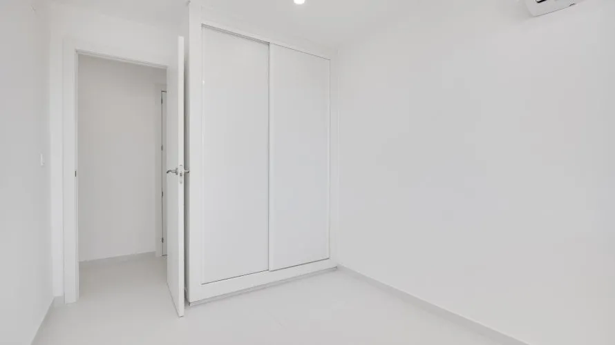 Apartamento de 3 dormitorios en Torrevieja, Spain No. 908 № 24