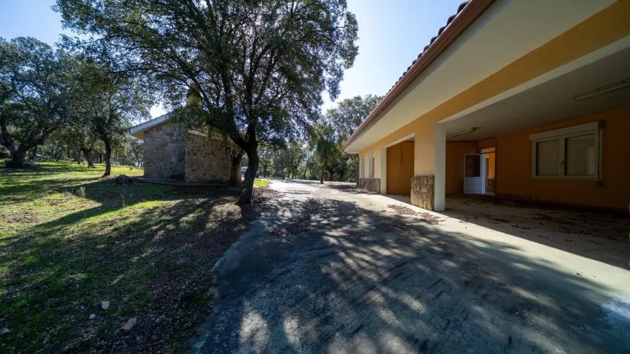 Сasa de 8 dormitorios en Colmenarejo, Spain No. 1457 № 1
