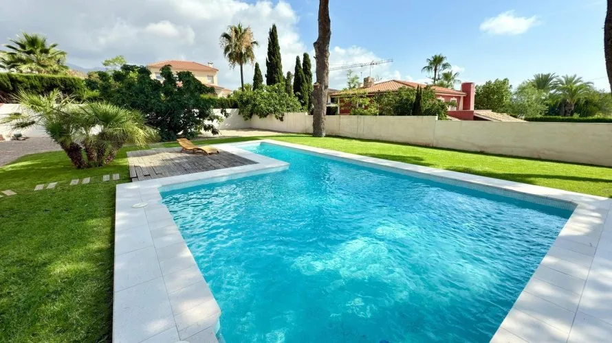 Villa de 3 dormitorios en La Nucia, Spain No. 80 № 25