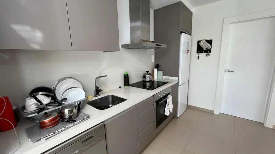 Apartamento de 3 dormitorios en Villajoyosa, Spain No. 393 № 4