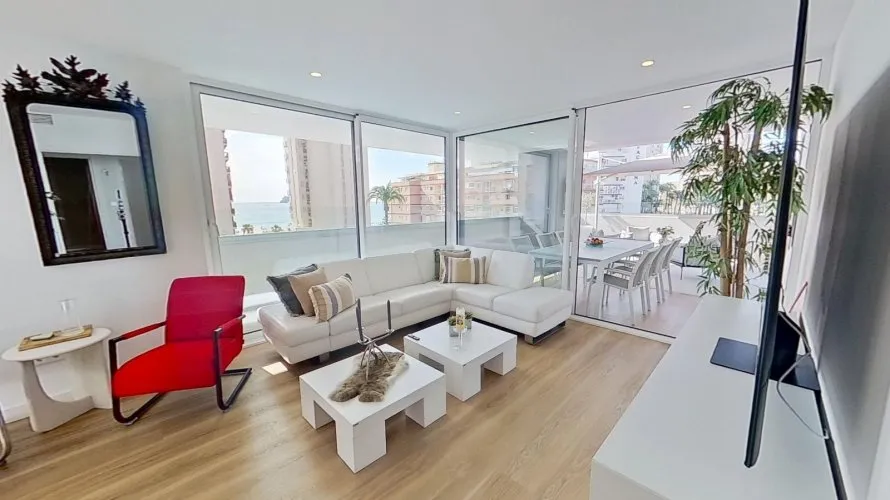 Apartamento de 2 dormitorios en Benidorm, Spain No. 111 № 22