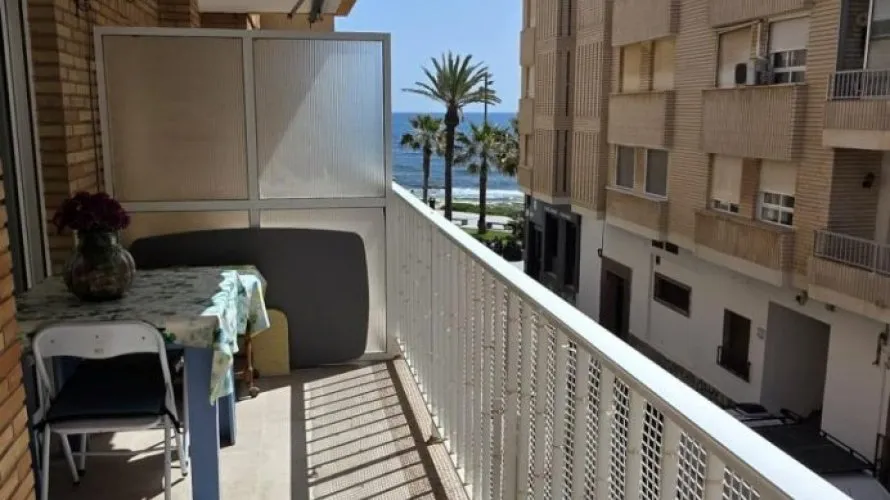 Apartamento de 3 dormitorios en Torrevieja, Spain No. 1431 № 8