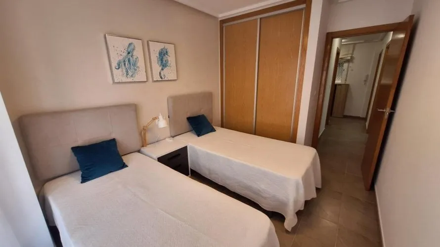 Apartamento de 2 dormitorios en Torrevieja, Spain No. 1612 № 6
