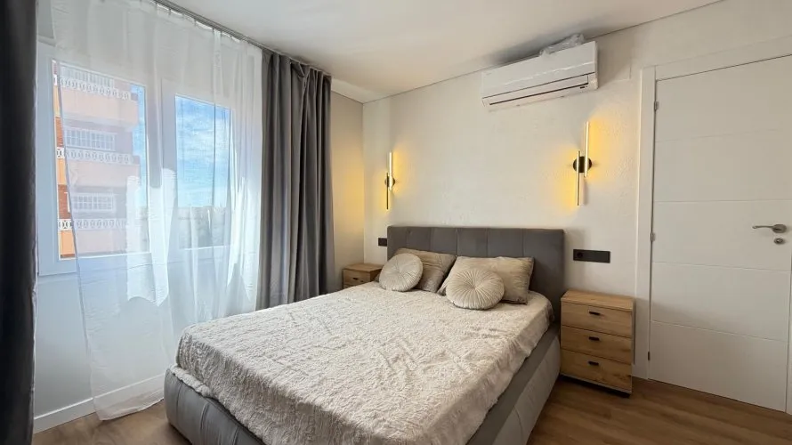 Apartamento de 3 dormitorios en Torrevieja, Spain No. 1134 № 4