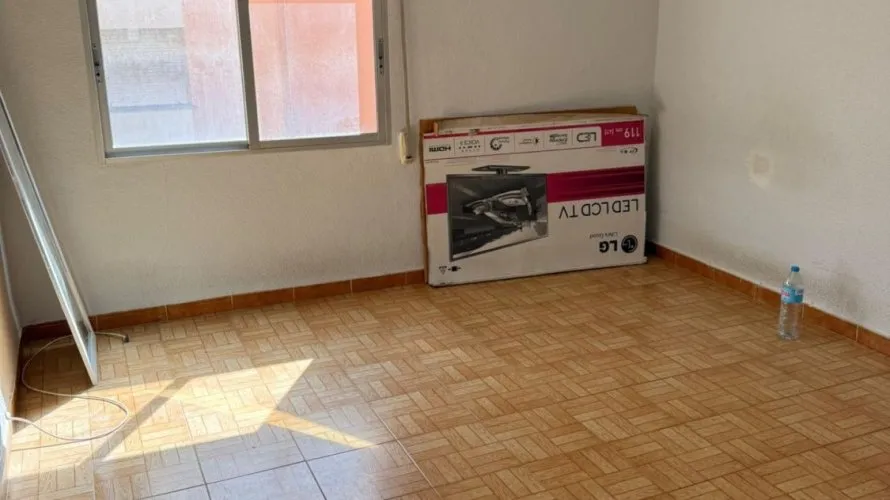 Apartamento de 3 dormitorios en La Florida, Spain No. 2876 № 25