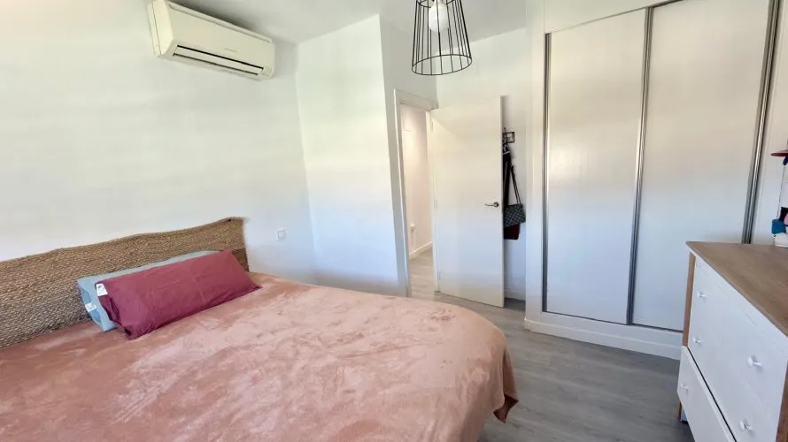 Apartamento de 2 dormitorios en Finestrat, Spain No. 950 № 5