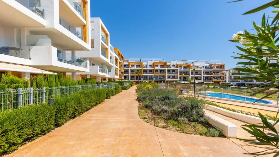 Apartamento de 3 dormitorios en Los Dolses, Spain No. 1345 № 2