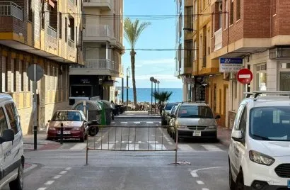Apartamento de 3 dormitorios en Torrevieja, Spain No. 2801