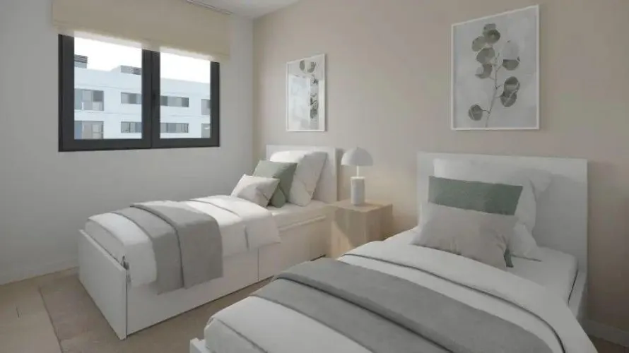 Apartamento de 3 dormitorios en Alicante, Spain No. 670 № 2