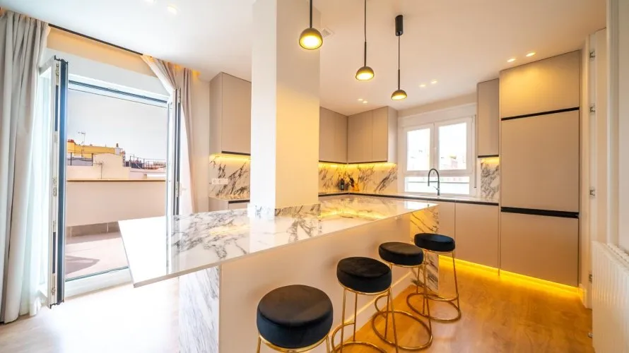 Apartamento de 3 dormitorios en Madrid, Spain No. 1191 № 12