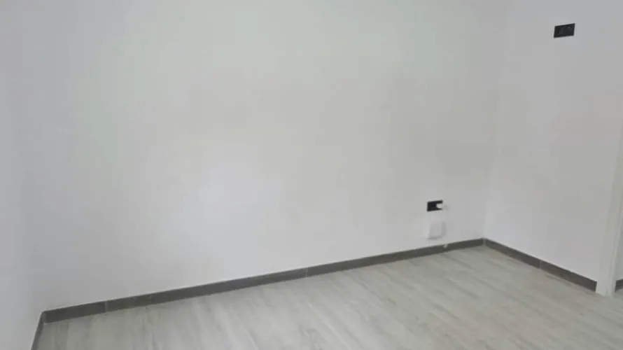 Apartamento de 2 dormitorios en Mieres, Spain No. 2905 № 6