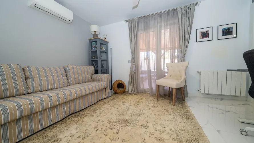 Villa de 192m² en Pinar De Campoverde, Spain No. 1201 № 25