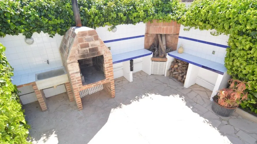 Villa de 4 dormitorios en Torrevieja, Spain No. 117 № 8