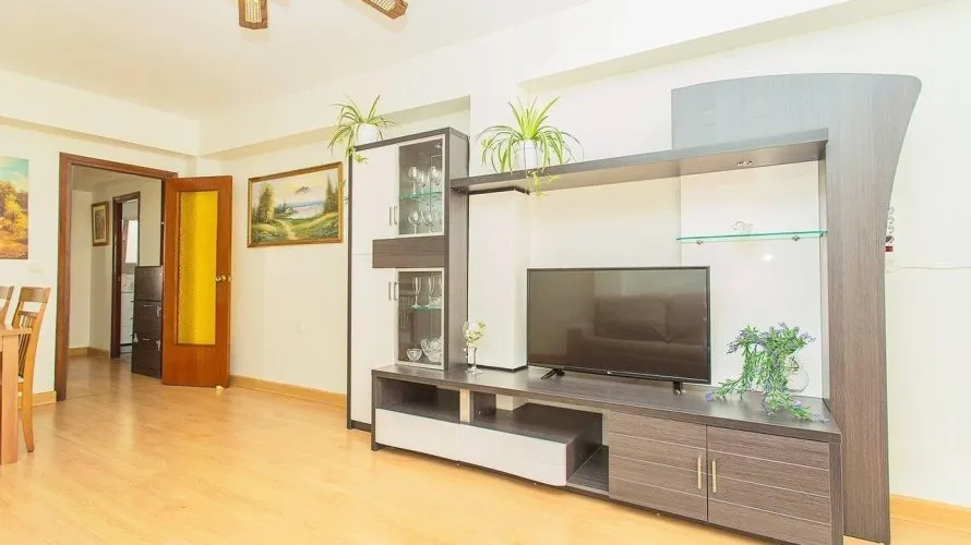Apartamento de 3 dormitorios en Torrevieja, Spain No. 246 № 10